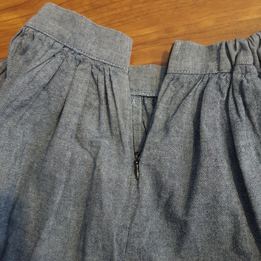 3/ $25 American Apparel denim chambray skater skirt XS - Picture 5 of 8